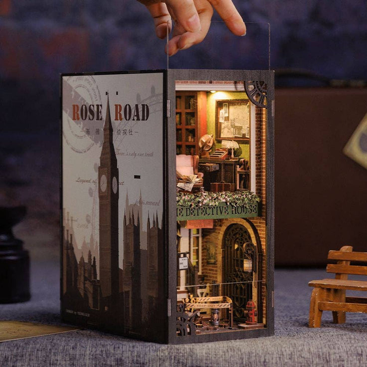 DIY Book Nook Kit - Rose Detective Agency
