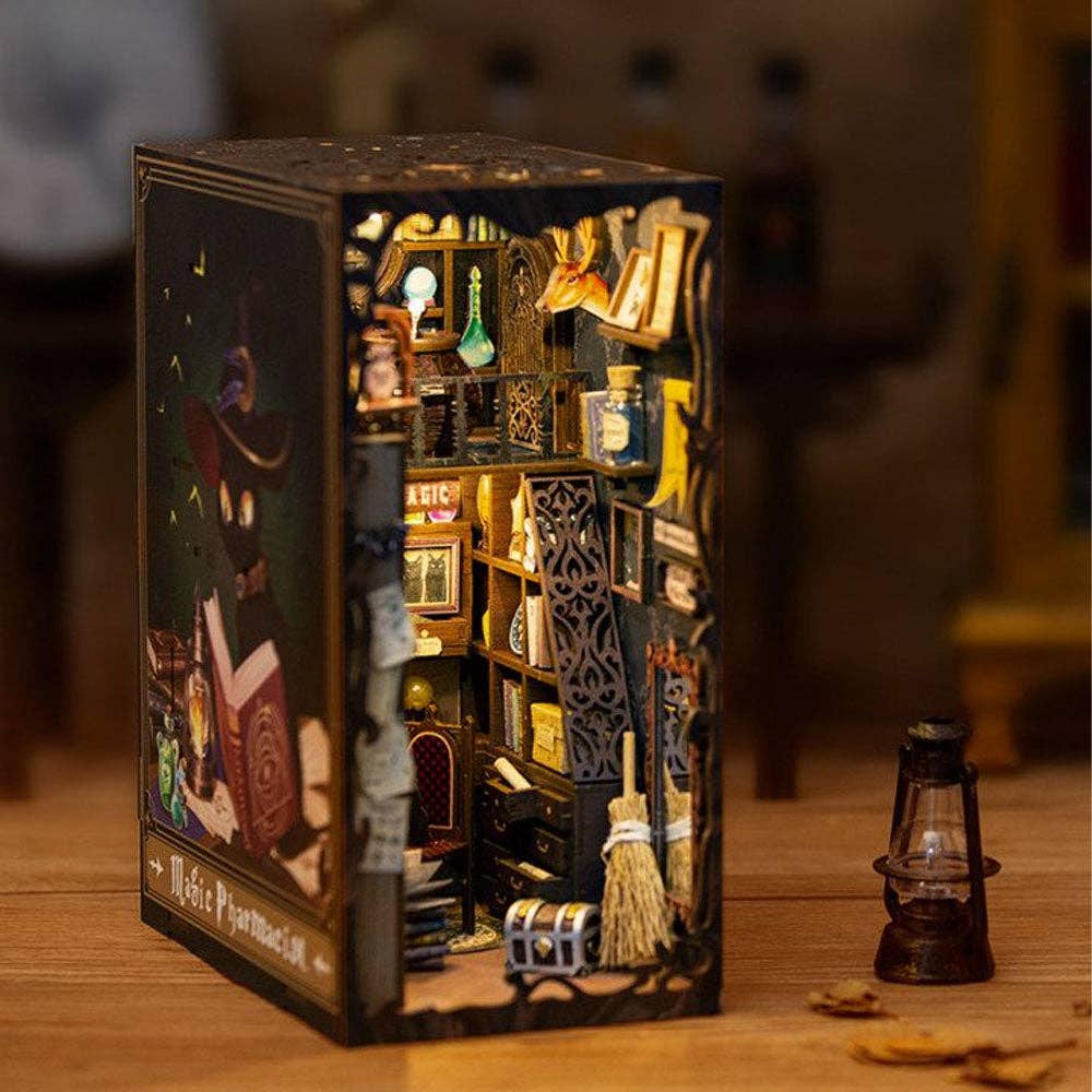 DIY Book Nook Kit - Magic Pharmacist
