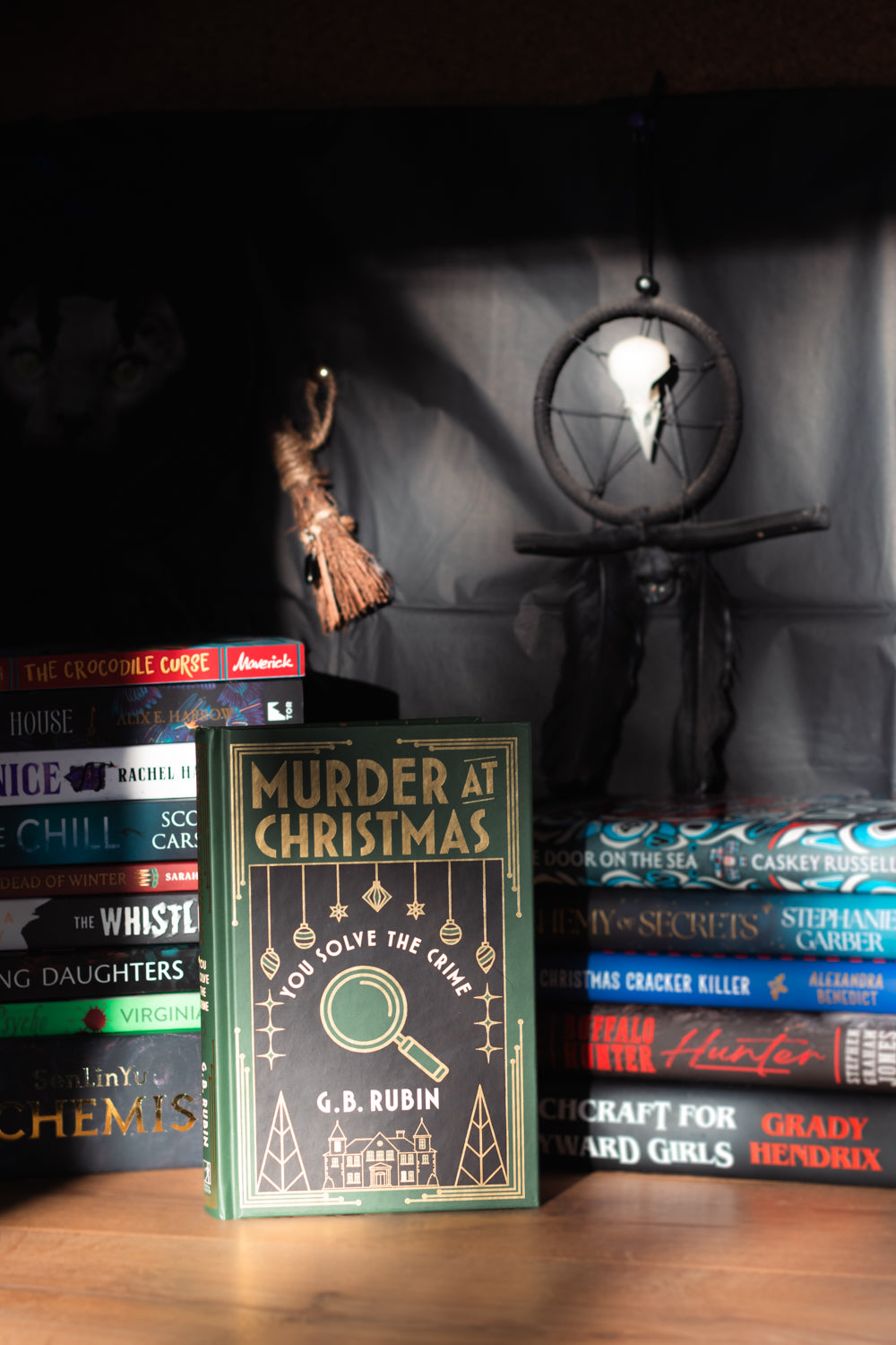 Murder at Christmas: You Solve the Crime: A cosy crime mystery in the style of a Choose Your Own Adventure