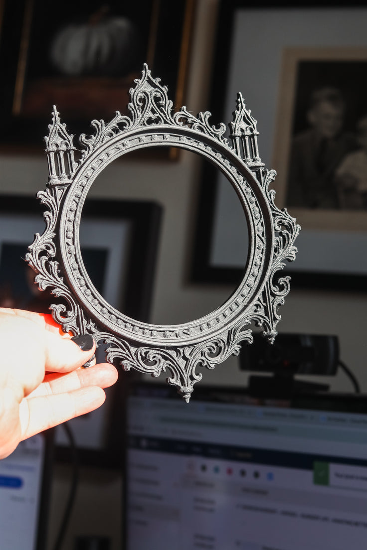 Gothic Cathedral Round Frame