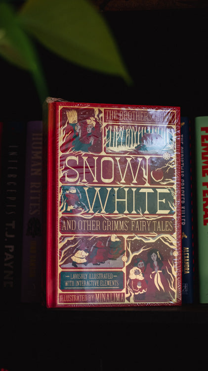 Snow White and Other Grimms' Fairy Tales: Illustrated with Interactive Elements